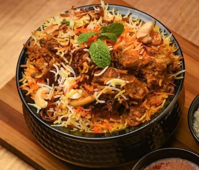 Ulavacharu Chicken Biryani.