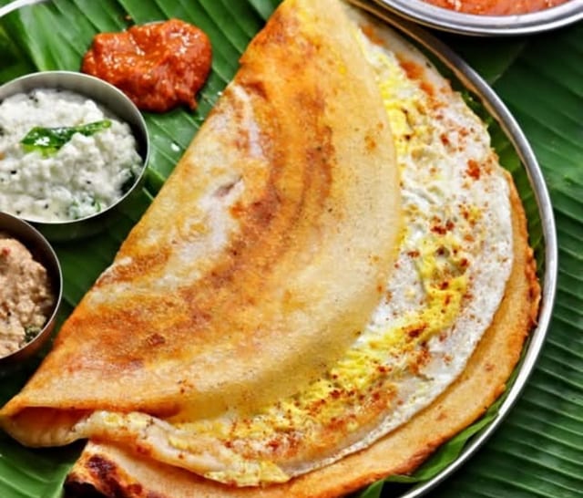 Egg Dosa.