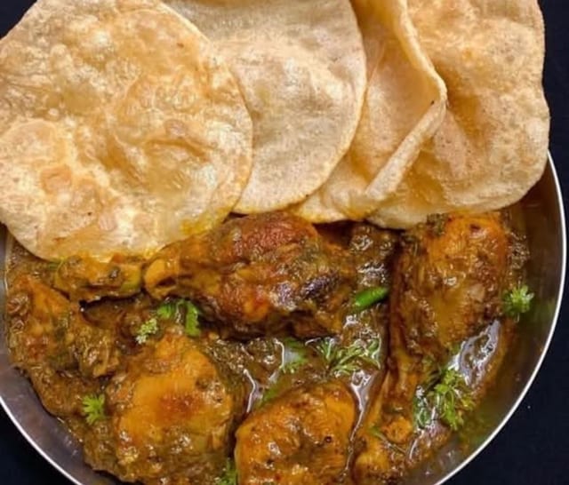 Poori with Chicken Curry.